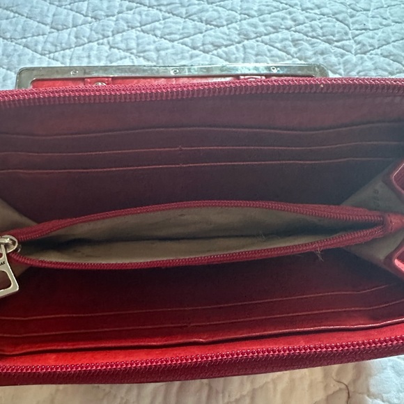 Wallet - Picture 4 of 16